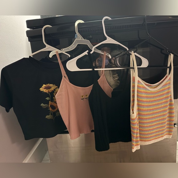 8 Women’s SHEIN Crop Tops- Size S - Picture 3 of 6